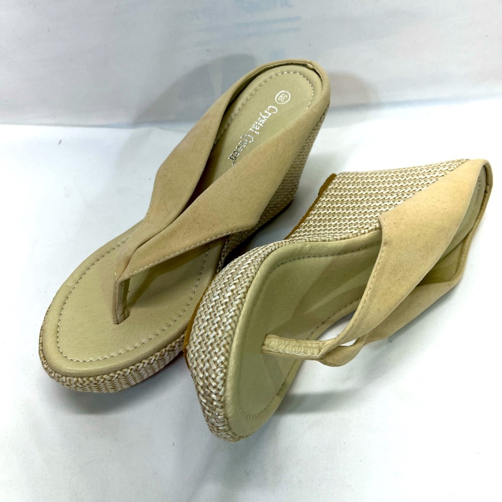 CRYSTAL QUEEN NEW BEIGE WEDGE SANDAL W/WOVEN TRIM‎ SZ 7.5-8 3.5” Wedge heel